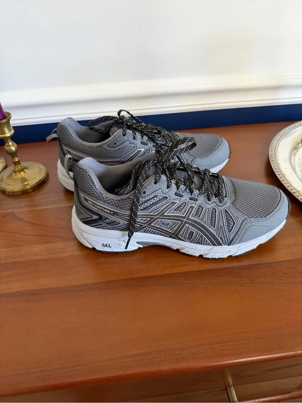 NEW ASICS Women's Gel-Venture 7 trail running shoes size 9